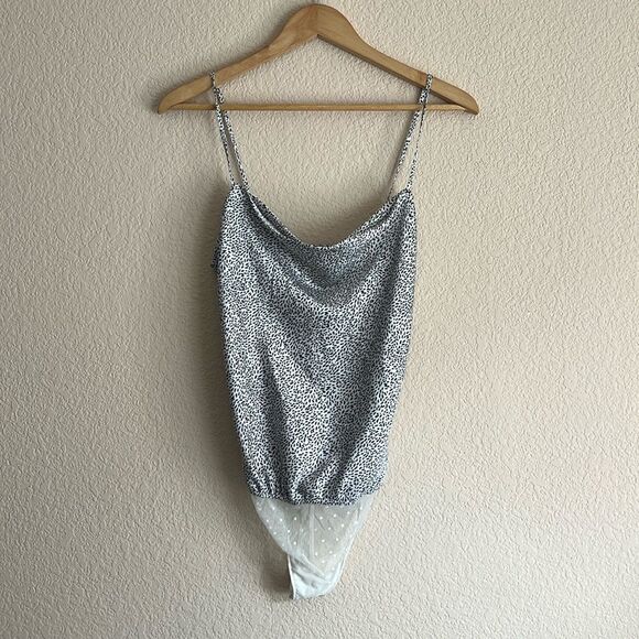 ABERCROMBIE AND FITCH Satin Like Small Cowl Neck Pattern Animal Print Bodysuit - Picture 1 of 3